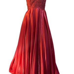 Elegant Red Lace Evening Gown